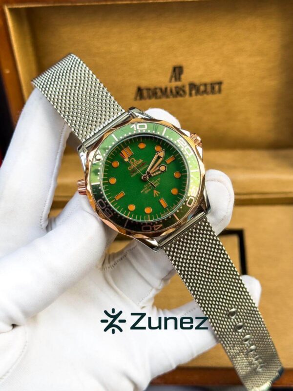 Omega Seamaster Diver 300M 007 Edition Green